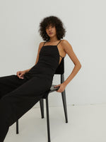 Lade das Bild in den Galerie-Viewer, Noor Jumpsuit Black
