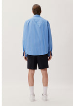 Lade das Bild in den Galerie-Viewer, Studio Oversized Shirt Mittelblau