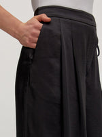 Lade das Bild in den Galerie-Viewer, Katie Trousers Black