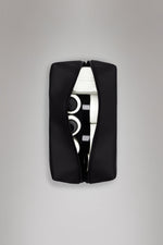 Lade das Bild in den Galerie-Viewer, Wash Bag Small Black