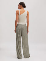 Lade das Bild in den Galerie-Viewer, Coralie Top Off-White