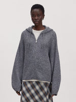 Lade das Bild in den Galerie-Viewer, Isela Cardigan Grau