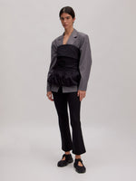 Lade das Bild in den Galerie-Viewer, Lucie Top Black
