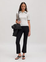 Lade das Bild in den Galerie-Viewer, Charlie Knit Top
