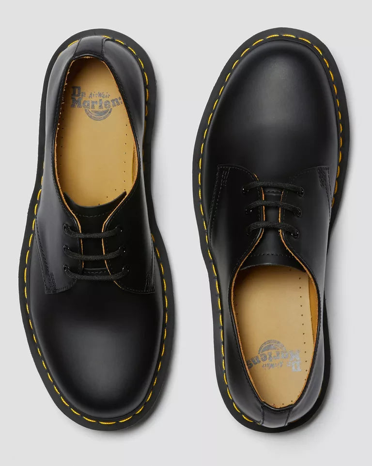 Dr martens 1461 black smooth hot sale