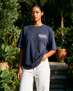 Lade das Bild in den Galerie-Viewer, Smoothie Operator T-Shirt
