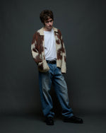Lade das Bild in den Galerie-Viewer, Cow Pattern Zip Sweater Cow Multi
