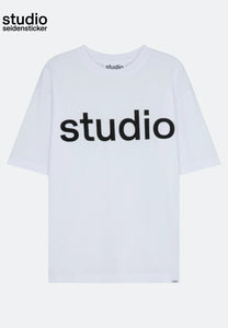 Studio Oversized Tee Weiß