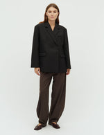 Lade das Bild in den Galerie-Viewer, Amariella Blazer Black
