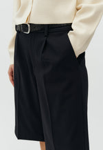 Lade das Bild in den Galerie-Viewer, Bamudo Shorts Black
