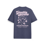 Lade das Bild in den Galerie-Viewer, Smoothie Operator T-Shirt
