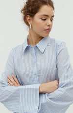 Lade das Bild in den Galerie-Viewer, Kalanna Blouse Light Blue White Strip
