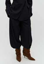 Lade das Bild in den Galerie-Viewer, Pija Pant black
