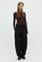Lade das Bild in den Galerie-Viewer, Silira Pants Black
