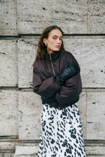 Lade das Bild in den Galerie-Viewer, Eilena Jacket Java
