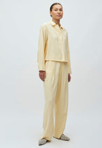 Lade das Bild in den Galerie-Viewer, Daniello Pants Sumer Yellow
