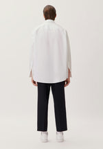 Lade das Bild in den Galerie-Viewer, Studio Gender Neutral Shirt Optical Whit
