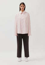 Lade das Bild in den Galerie-Viewer, Studio Cropped Shirt Rose Smoke
