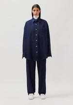 Lade das Bild in den Galerie-Viewer, Studio Gender Neutral Denim Shirt Deep Navy
