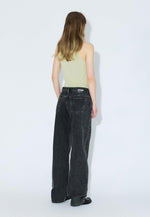 Lade das Bild in den Galerie-Viewer, Hill Aged Black
