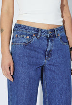 Lade das Bild in den Galerie-Viewer, Rhue Low Wide Haze Mid Retro
