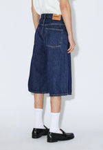 Lade das Bild in den Galerie-Viewer, Vali Shorts Haze Dark Retro

