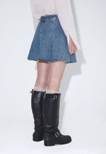 Lade das Bild in den Galerie-Viewer, Tone Skirt Drift Sky Retro
