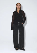 Lade das Bild in den Galerie-Viewer, Mila Shirt Black
