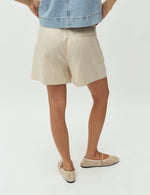 Lade das Bild in den Galerie-Viewer, Cristiana Shorts Natural Linen
