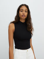 Lade das Bild in den Galerie-Viewer, Kaori Top Black
