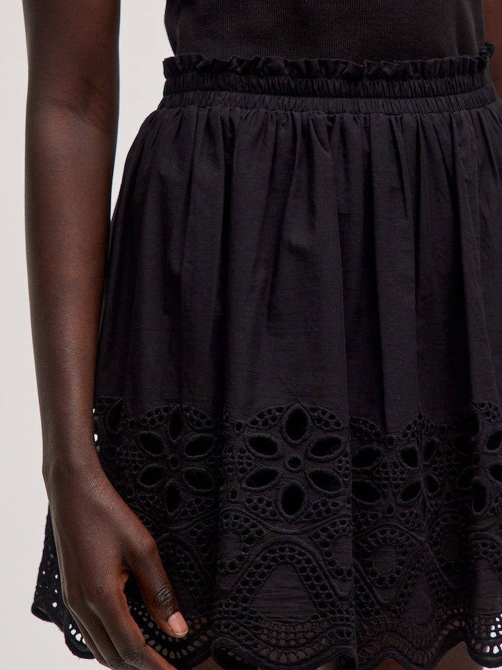 Quella Skirt Black