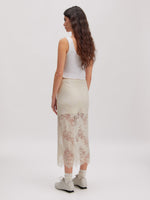 Lade das Bild in den Galerie-Viewer, Sharon Skirt Off-White
