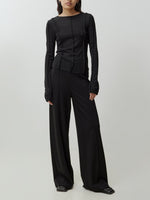 Lade das Bild in den Galerie-Viewer, Halima Longsleeve Black
