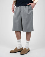 Lade das Bild in den Galerie-Viewer, Newport Pleated Shorts Grey
