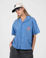 Lade das Bild in den Galerie-Viewer, Dugout Dress Shirt Light Blue
