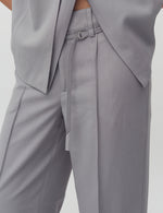 Lade das Bild in den Galerie-Viewer, Kammia Pants Ultimate Gray
