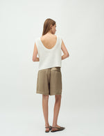 Lade das Bild in den Galerie-Viewer, Guri Shorts Sand Grey
