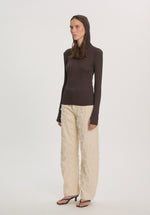 Lade das Bild in den Galerie-Viewer, Kimi Top Black Coffee
