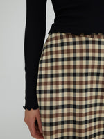 Lade das Bild in den Galerie-Viewer, Daniela Longsleeve Black
