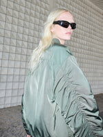 Lade das Bild in den Galerie-Viewer, Zereena Jacket Beetle
