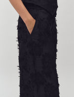 Lade das Bild in den Galerie-Viewer, Cavia Shorts Black
