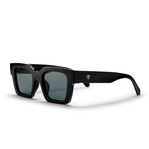 Max Black/Black