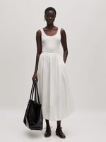 Lade das Bild in den Galerie-Viewer, Reyna Skirt White
