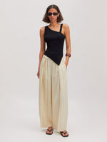 Lade das Bild in den Galerie-Viewer, Quanda Trousers Almond
