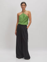 Lade das Bild in den Galerie-Viewer, Kayleen Top Forest Green

