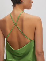 Lade das Bild in den Galerie-Viewer, Kayleen Top Forest Green
