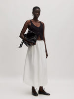 Lade das Bild in den Galerie-Viewer, Simone Top Black
