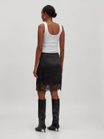 Lade das Bild in den Galerie-Viewer, Franja Skirt Black
