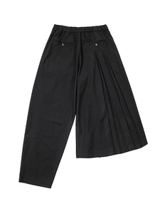 Asymmetric Pleated Pants Black