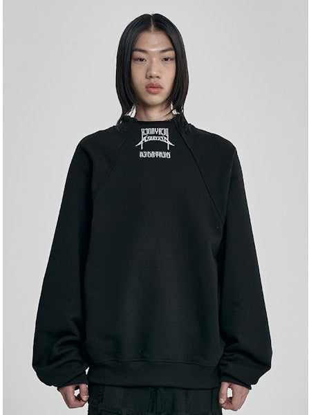 Raglan High Neck Arch Logo Sweatshirt
